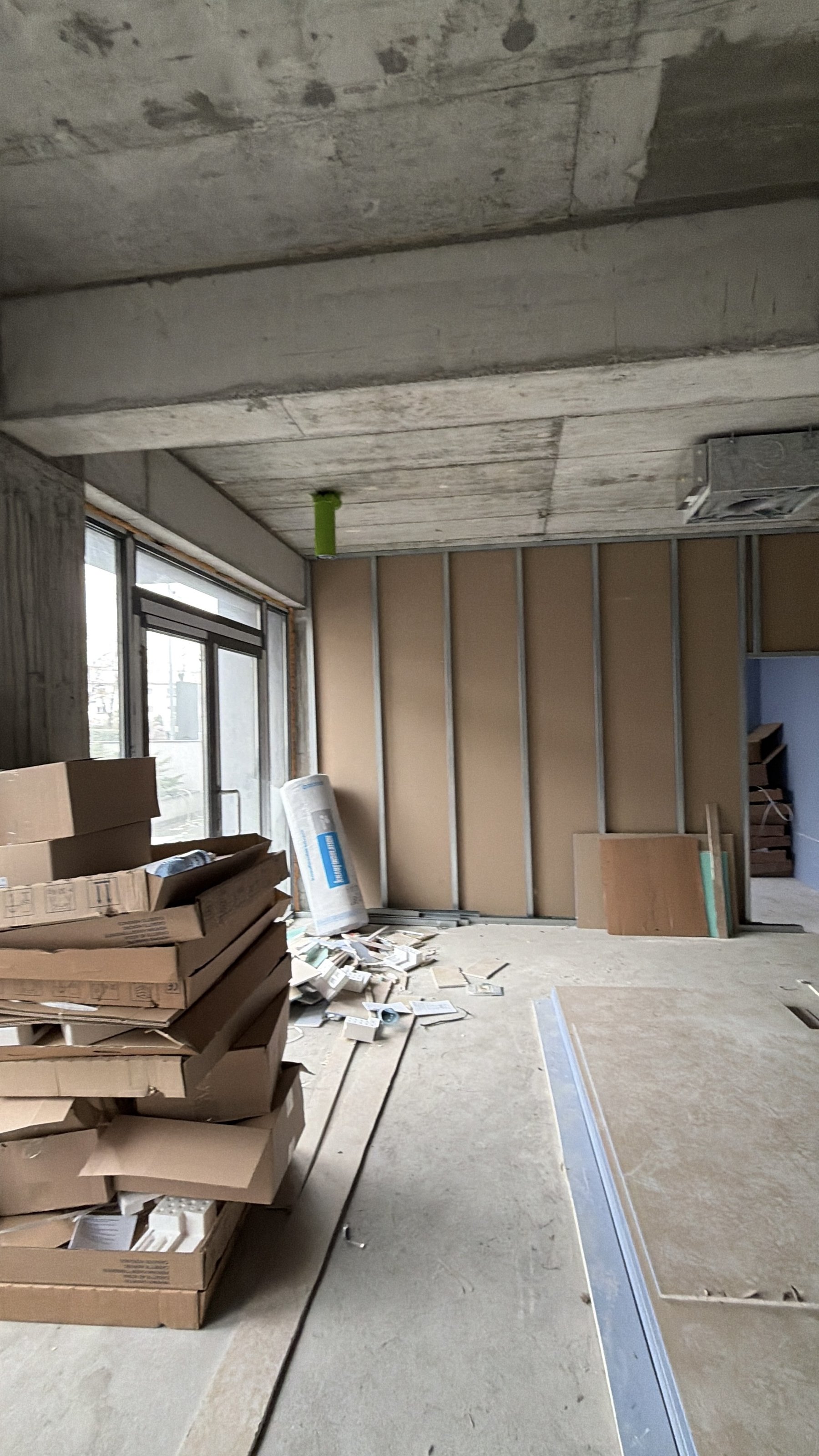 ECR Office, spațiu brut 1